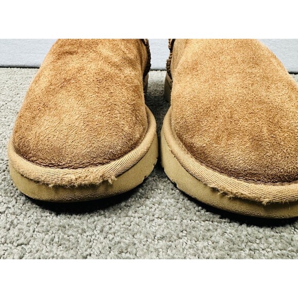 UGG Classic Ultra Mini Boot for Women’s Size US 9 Chestnut Natural Materials - Picture 3 of 12